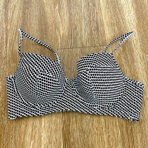 Old Navy Balconette Top, Sz Large: Black & white